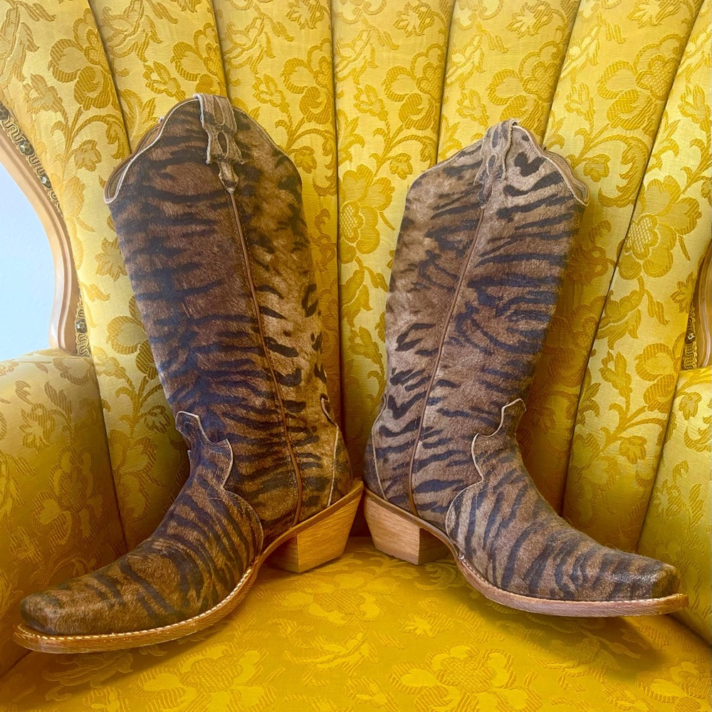 Twisted X Tiger Boots Like New Size 8
